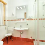 Vallecetta 3*