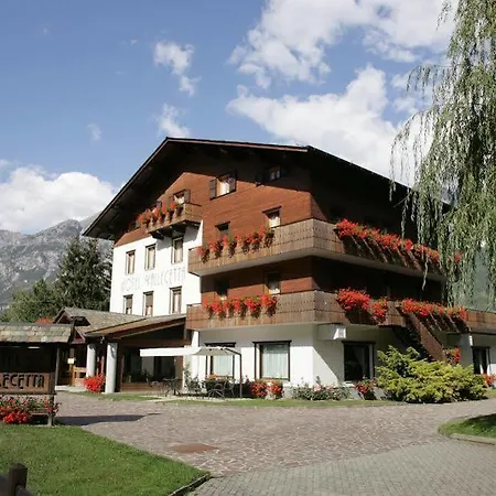 Vallecetta Szálloda